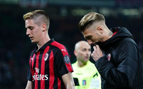 但赛季中段到第二年3月的这15-20场比赛，才真正决定了谁会在最后的比赛中胜出。